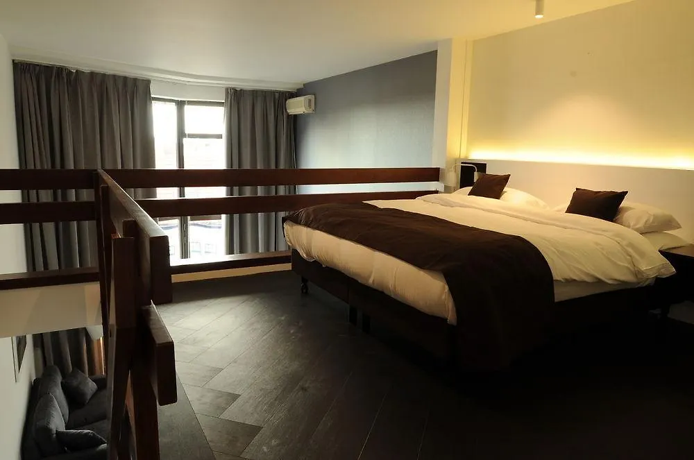 Lägenhetshotell B-Aparthotel Montgomery Etterbeek