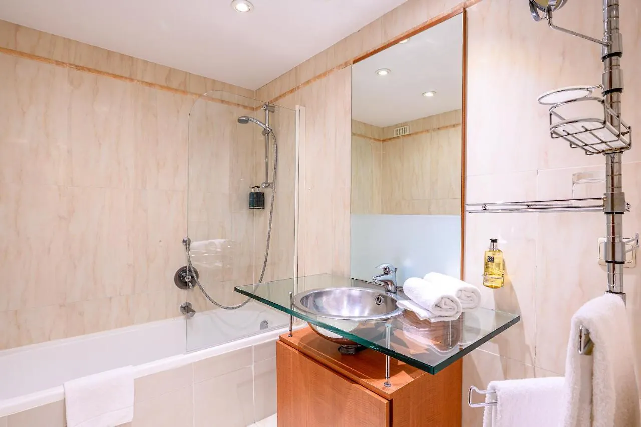 Aparthotel B-Aparthotel Montgomery Etterbeek