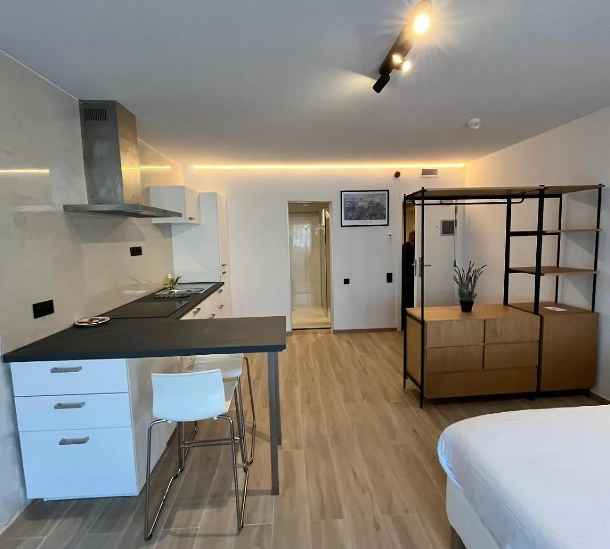 B-Aparthotel Montgomery Etterbeek 4*, Brussels