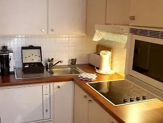 B-Aparthotel Montgomery Etterbeek Belgium